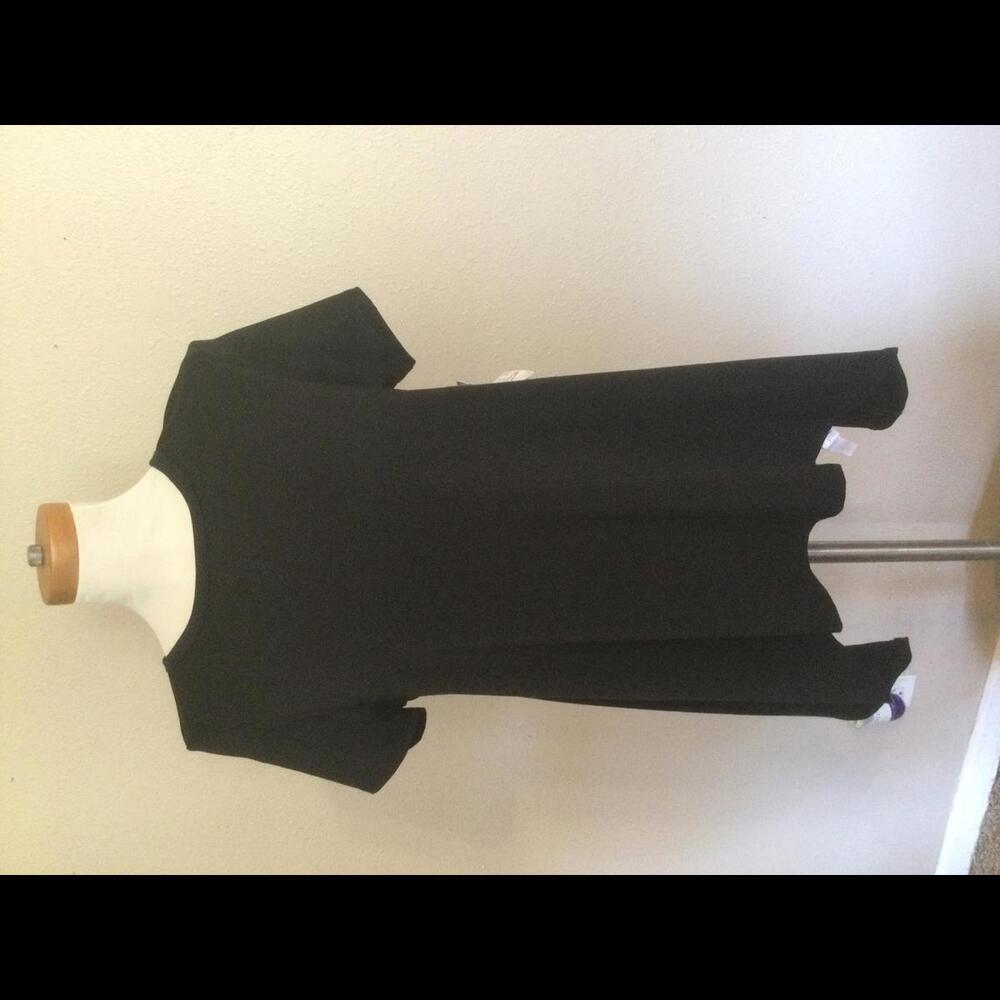 Lularoe - Melissa - Black - NWT - S